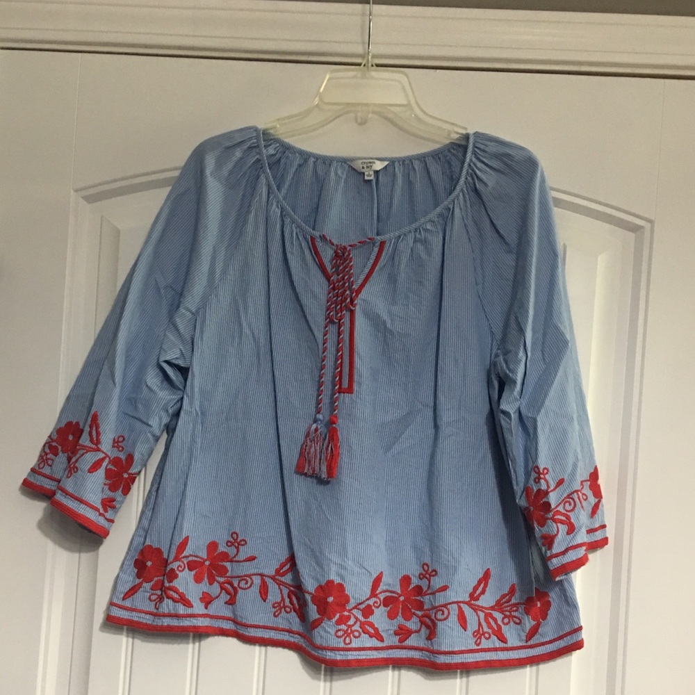 Crown & Ivy Embroidered Top